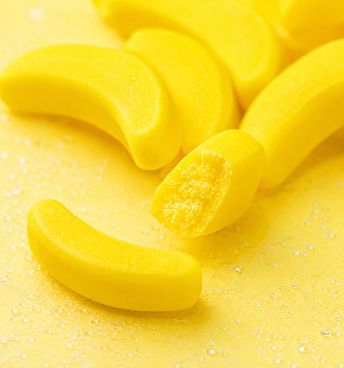 Banana Hard Candy – Retro Yellow Bananas